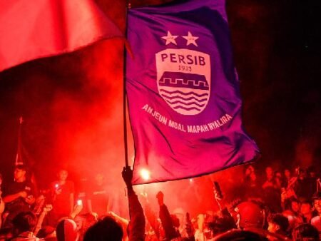 Hasil Seru Liga 1: Persib Bandung Imbang 1-1 dengan Barito Putera