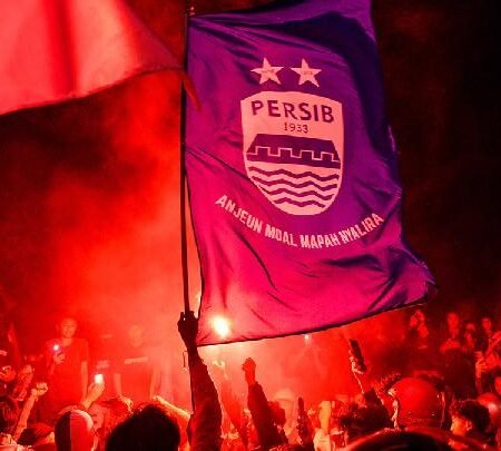 Hasil Seru Liga 1: Persib Bandung Imbang 1-1 dengan Barito Putera