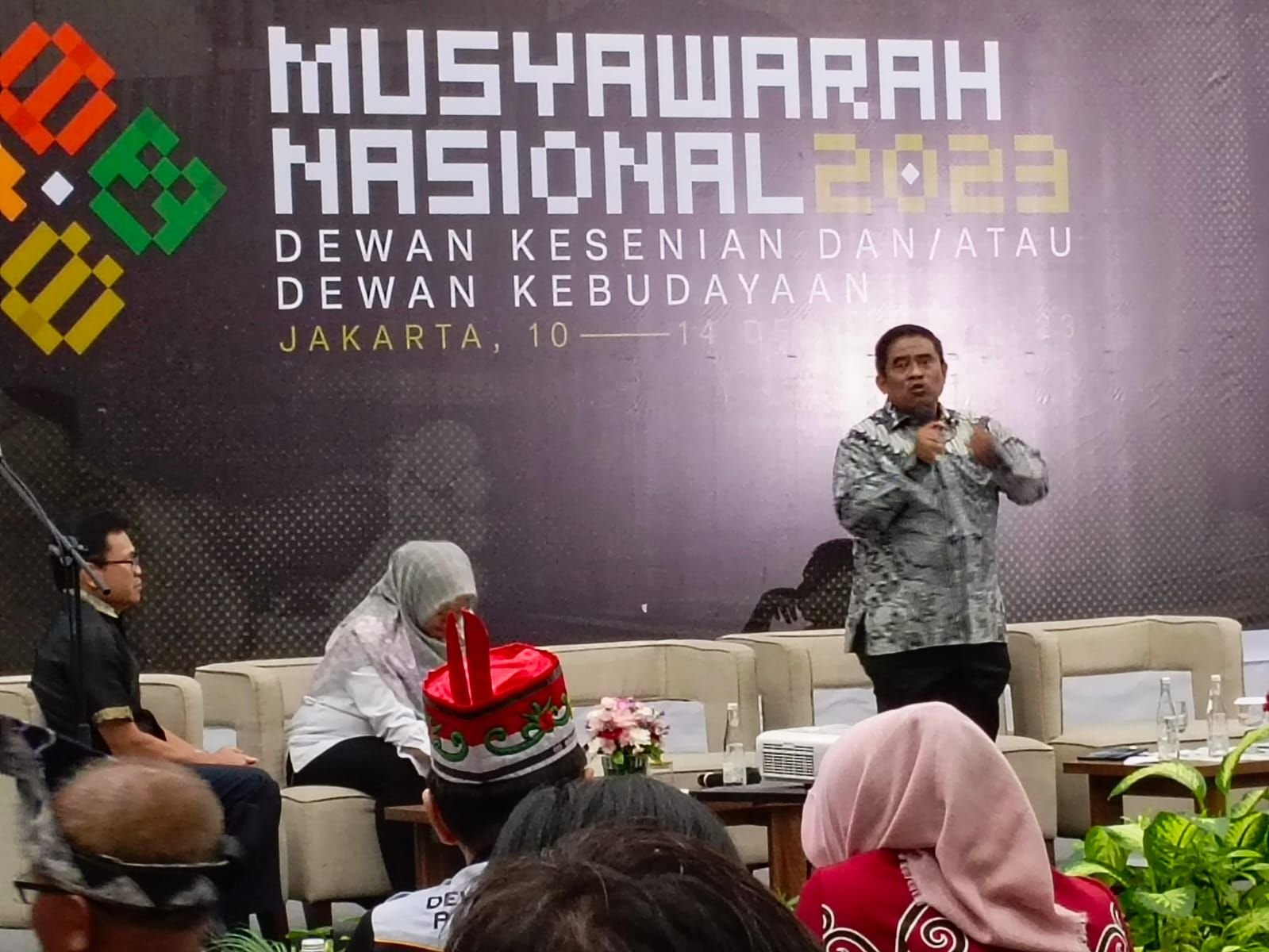 Kolaborasi Kuat Bambang Prihadi antara Dewan Kesenian dan Dewan Kebudayaan untuk Meningkatkan Kemajuan Budaya